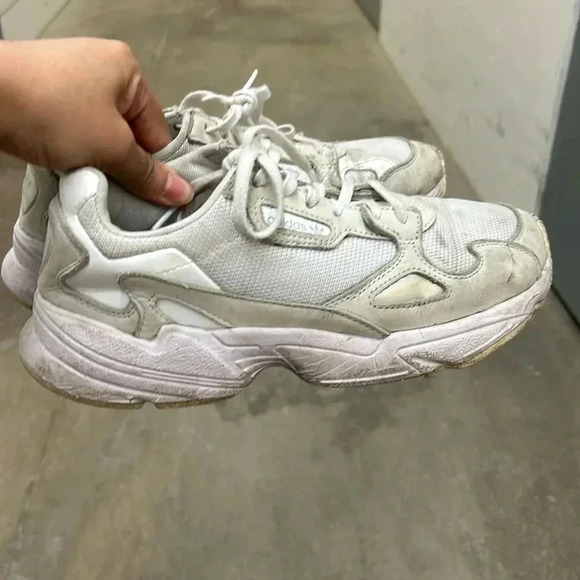 Adidas  sneakers - Picture 1 of 7